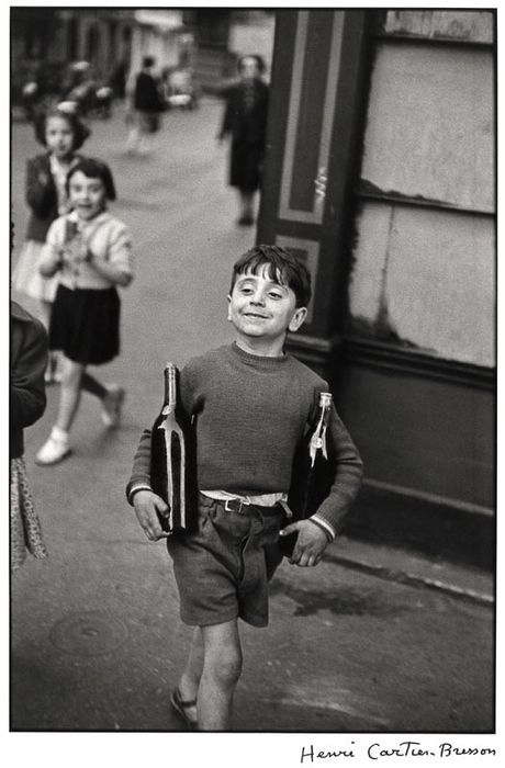 Rue Mouffetard, Paris Henry Cartier Bresson, Vojenský Humor, Martin Munkacsi, Willy Ronis, Andre Kertesz, Jean Reno, Street Art Photography, Robert Doisneau, Famous Photos