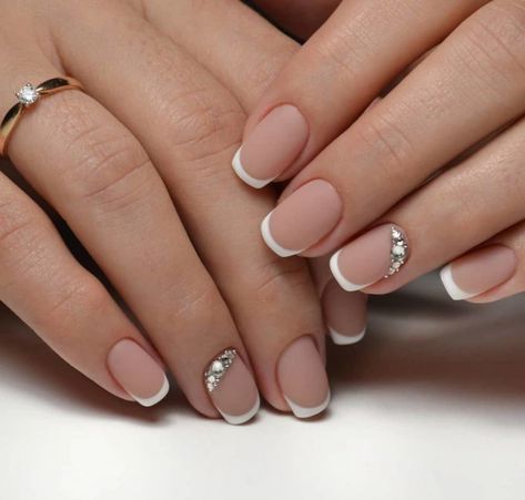 France Manicure, Aesthetic Short Nails, France Nails, Pedicure Art, Nails French Manicure, Bridal Nails Designs, Home Checklist, French Manicure Designs, Manicure Designs