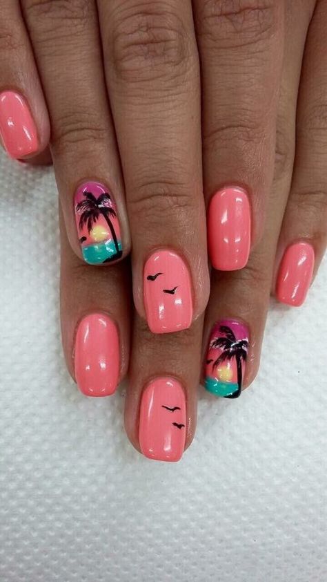 Hawaiian Nail Colors, Coffin Beach Nails Vacation, Tropical Dip Nail Designs, Summer Beach Gel Nails Ideas, Tropical Nails Acrylic Short, Miami Beach Nails, Cute Summer Nails Designs Beach, Short Beach Nail Designs, Florida Nails Designs Beach Summer