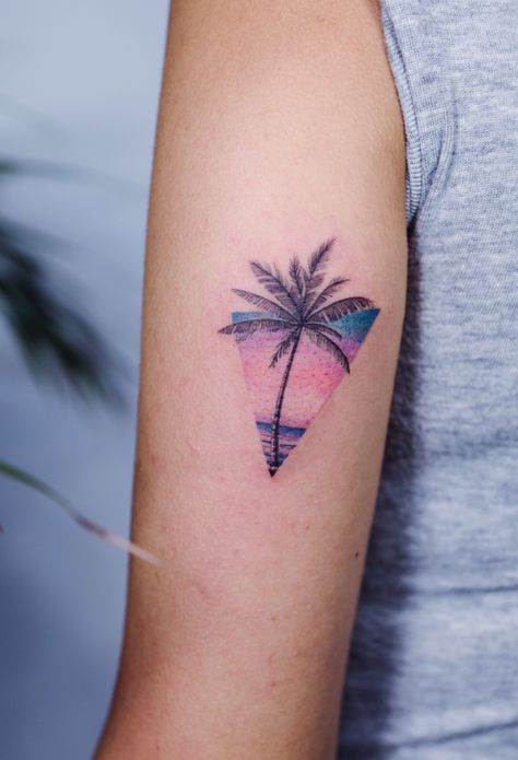 Tattoos Galaxy, Cool Aesthetic Tattoos, Holiday Tattoo, Abstract Tattoo Designs, Aesthetic Tattoos For Men, New Tattoo Ideas, Explore Tattoo, Galaxy Tattoo, Palm Tree Design