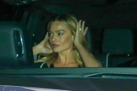 Margrot Robbie, Margot Robbie Hair, Margot Robbie Movies, Margot Robbie Style, Golden Globes After Party, Flying Together, Women Writing, My Fair Lady, California Dreaming