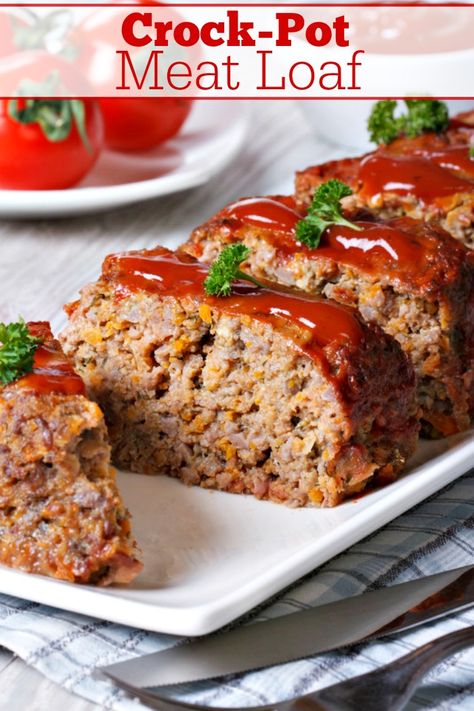 Crock-Pot Meat Loaf - Perfect for Sunday dinner with your family this recipe for Crock-Pot Meat Loaf comes out moist and delicious when made in your slow cooker! [Low Sugar & only 7 Weight Watchers SmartPoints per serving!] #CrockPotLadies #CrockPot #SlowCooker #Meatloaf #ComfortFood #FrugalRecipes #KidFriendly Easy Healthy Meatloaf Recipe, Cracker Barrel Meatloaf Recipe, Meatloaf Recipes Healthy, Cracker Barrel Recipes, Cracker Barrel Meatloaf, Healthy Meatloaf, Healthy Crackers, Fried Apples, Cracker Barrel