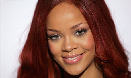 Rihanna S&M music video inappropriate Wide Nose Women, Rihanna Makeup, Drake Concert, Looks Rihanna, Wide Nose, Paula Patton, Rihanna Fenty, Heart Face Shape, British Tv