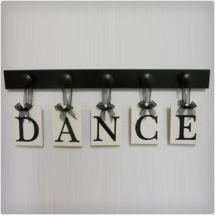 35 Creative Gifts for Dancers - Dodo Burd Dance Signs, Dance Room Decor, Dance Bedroom, Dance Competition Gifts, Name Board Design, Gifts For Dancers, Dance Room, Dance Wall Art, Dance Decorations