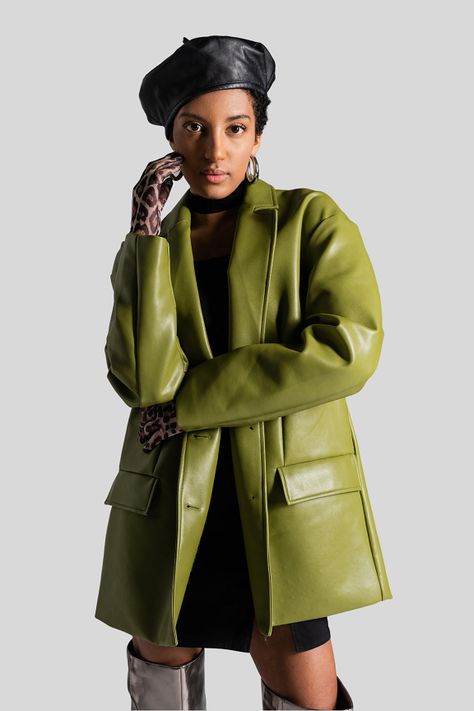 Ladies 3 Button Matrix Leather Coat Long Trench. This long leather trench coat defines a new look for the well-dressed women. Best women's long coat. Can be worn for Halloween or Business Casual Coat. MATERIAL: Extra ordinary soft and light weight outer made from 100% genuine leather, Green Leather Trench Coat Outfit, Green Leather Trench Coat, Green Orange Outfit, Matrix Outfit, Light Green Outfit, Green Leather Jacket Outfit, Green Coat Outfit, Long Leather Trench Coat, Leather Coat Outfit