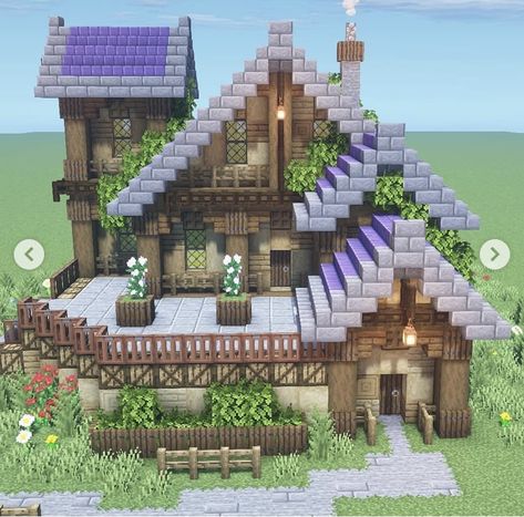 Raised Minecraft House, Minecraft House Inspo Cottage, Minecraft Plains Biome House, Minecraft House Inspiration, Pfp Minecraft, Minecraft Pfp, Houses Minecraft, Rumah Minecraft Sederhana, Minecraft Structures