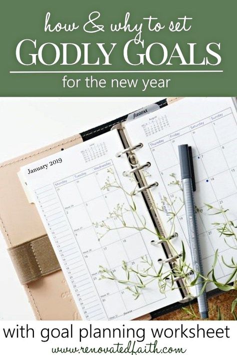 Biblical Goal Planning to Make Your New Year’s Resolutions Stick – Setting Godly Goals for the New Year is the only way to ensure you keep your focus. This post provides biblical inspiration and quotes to set faith-focused goals for your life that you can include in a life planner, bulletin board or other motivation ideas and activities. Design a printable template for spiritual focus for kids, teens, students, women and men. #goals #planner Christian Goals For The New Year, Godly Goals, Men Goals, Life Strategy, Goal Planning Worksheet, Christian Vision Board, Faith Goals, Motivation Ideas, Faith Board