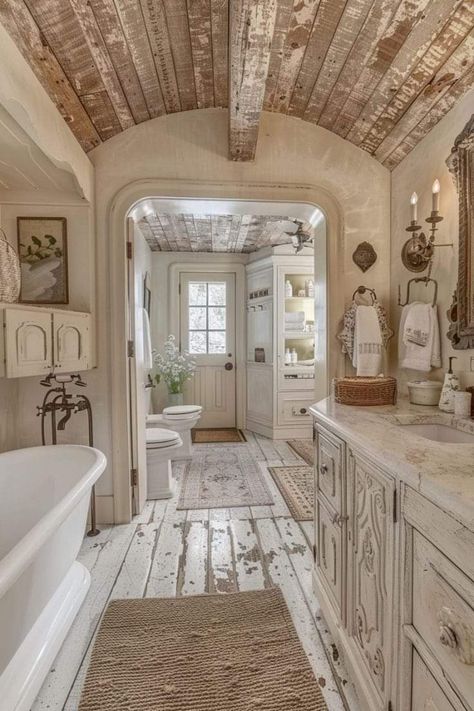 French Cottage Bathroom Ideas, French Country Bathroom Ideas, Country Cottage Bathroom, Soaker Tubs, Vintage Farmhouse Bathroom, Farmhouse Bathroom Mirrors, Ladies Bathroom, Farmhouse Style Bathroom, Farmhouse Mirror