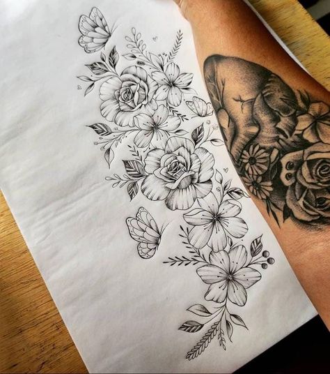 Forearm Floral Tattoos For Women, Feminine Tattoo Sleeves Flowers, Mangas Tattoo, Arm Sleeve Tattoos For Women, Floral Thigh Tattoos, Flower Tattoo Drawings, Forarm Tattoos, Cool Tattoo, Floral Tattoo Sleeve