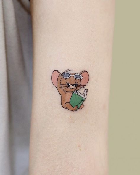 Small Jerry Tattoo | Best Tattoo Ideas Gallery Cartoon Tattoo Ideas, Mouse Tattoo, Tom Et Jerry, Cartoon Tattoo, Mouse Tattoos, Bunny Tattoos, Cartoon Character Tattoos, Tatuaje A Color, Full Sleeve Tattoo