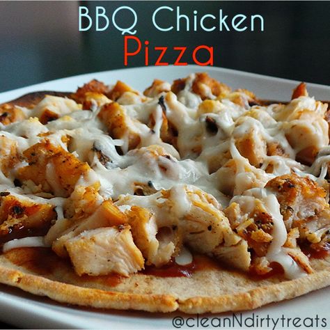 YUMMM pizza!! Just give me desserts & pizza, and I'm a happy girl:) Last night I made a quick n easy low carb BBQ Chicken Pizza!! Here's how to make it (Servings for 1): 1. Leftover grilled chi... High Protein Bbq Chicken, Low Carb Bbq Chicken, A Happy Girl, Low Carb High Protein, High Protein Dinner, Protein Dinner, Protein Lunch, High Protein Meal Prep, Healthy High Protein Meals