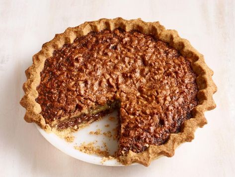 Bourbon Walnut Pie, Kentucky Derby Pie, Bourbon Chocolate, Walnut Pie, Derby Pie, Chocolate Bourbon, Food Network Magazine, Chocolate Pies, Easter Dinner