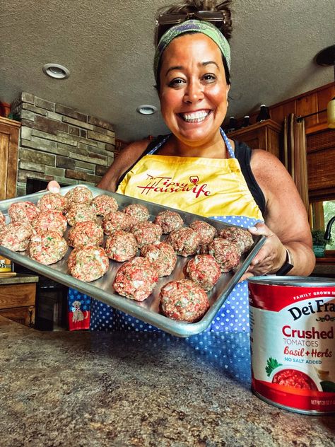 Best Ever Meatballs - The Tipsy Housewife Contadina Recipes, Best Ever Meatballs, Tipsy Housewife Recipes, Gravy Master, Housewife Recipes, Meatballs And Sauce, The Tipsy Housewife, Tipsy Housewife, Savory Meatballs