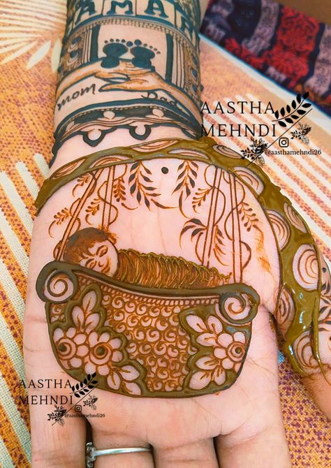 Naming Ceremony Mehendi Design, Baby Shower Mehendi Designs, Henna Elements, Name Ceremony, Baby Shower Mehndi, Round Mehndi, Baby Mehndi, Round Mehndi Design, Baby Mehndi Design