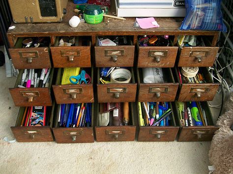 Library Card Catalog Cabinet, Card Catalog Cabinet, Hifi Furniture, Library Cabinet, Fly Tying Desk, Library Card Catalog, Diy Space Saving, Diy Space, Old Library