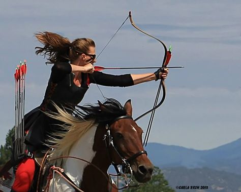 Take Aim With Mounted Archery Archery Photography, Archery Aesthetic, Horse Archery, Archery Competition, Horse Bow, Mounted Archery, Mounted Shooting, Archery Bows, Longbow