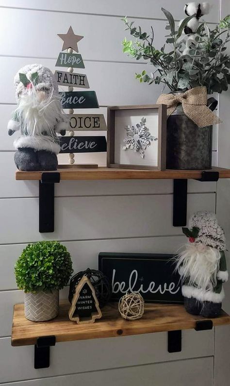 Christmas Ledge Decorating Ideas, Christmas Shelves, Shelves Decoration, Wall Collage Decor, Ideas Navideñas, Xmas 2024, Christmas Bathroom, Kitchen Counter Decor, Decor Shelf