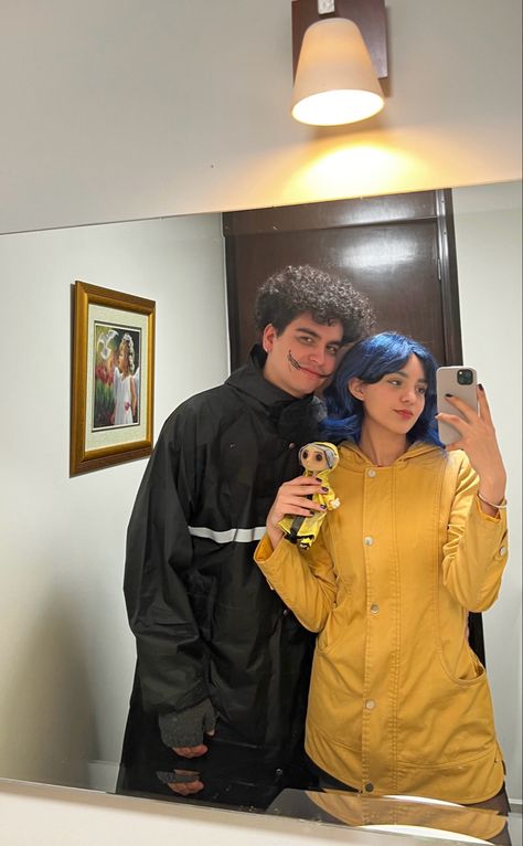 Halloween costume idea coraline wybie couple costumes Coraline And Whybee Costume, Coraline And Wybie Costume Ideas, Coraline And Wybie Costume Couple, Hot Coraline Costume, Coraline Costume Aesthetic, Wybie And Coraline Halloween, Coraline And Wybie Cosplay, Caroline And Wybie Costume, Coraline Couple Costume