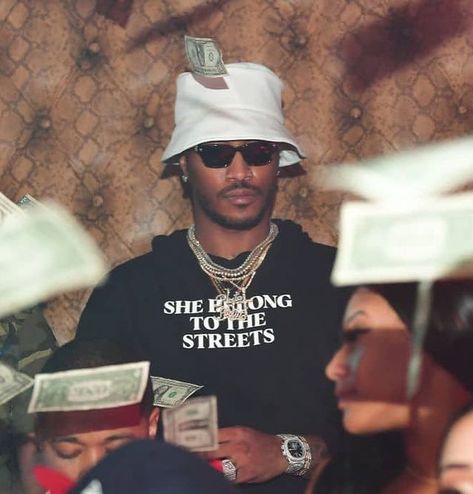 @unv4ulted on Instagram: “why everytime future in the club his pictures be hard for no reason” Future Freebandz, The Club, Video Editor, Drake, Tools