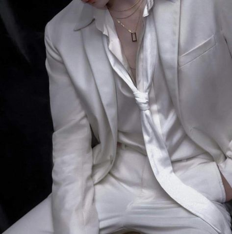 Fancy White Suit Men, Fancy Outfits Male, White Turtleneck Outfit Aesthetic, White Suit Aesthetic, Suit Aesthetic Male, Male Doctor Aesthetic, Fancy Outfits Men, Turtleneck Outfit Aesthetic, All White Suit