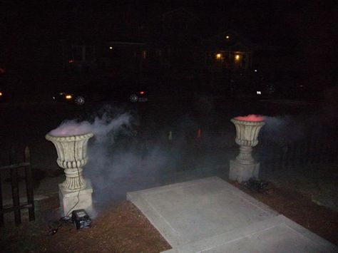 Picture of Urn Fog Chillers Halloween Columns, Fog Chiller, Haunted Hallway, Halloween Outdoors, Halloween Interior, Halloween Animated, Halloween Decoration Ideas, Halloween Outside, Yard Haunt