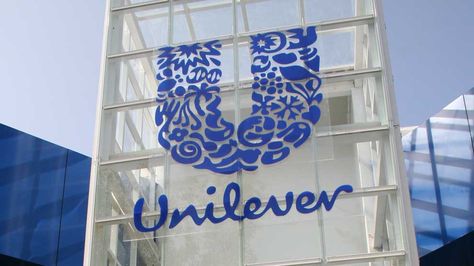 Unilever announced today that it has achieved gender balance across management globally, a year ahead of the target it set itself. Unilever Logo, Dove Soap, Career Day, Employer Branding, Swot Analysis, Multi Level Marketing, Supply Chain, Good Company, Kiev