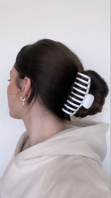 Brown hair, claw clip, white claw clip, earrings, fashion, outfit, cream hoodie, beige hoodie, hair up, hairstyle, neutral White Claw Clip Hairstyles, White Claw Clip, Minimalist Hairstyle, Clip Hairstyles, White Hair, Claw Clip, Dark Hair, Hair Clips, Ear Cuff