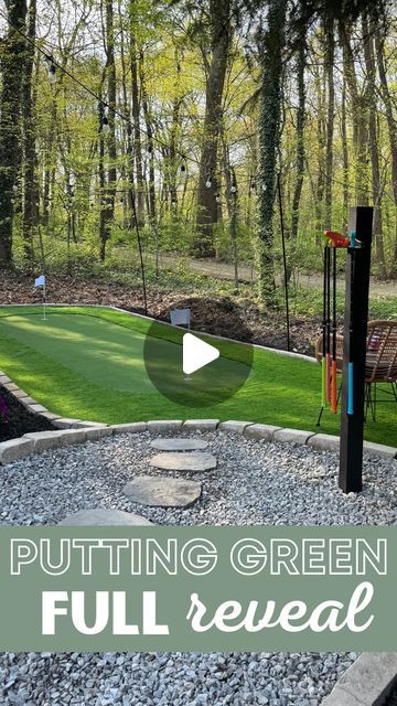 Golf Green Backyard Diy, Backyard Turf Ideas, Artificial Turf Backyard, Diy Artificial Turf, Turf Backyard, Green Backyard, Diy Porch Decor, Pavers Backyard, Diy Outdoor Decor