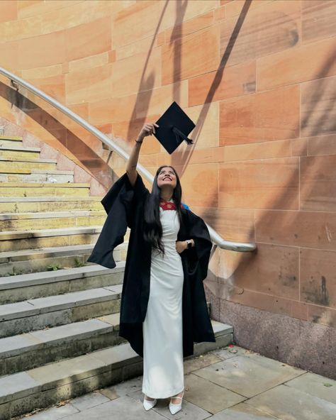 Not 🎓tion needed! . . . graduation, #classof2024, #gradlife, #graduationday, #proudgraduate, #gradceremony, #graduationphotos, #graduationcap, #graduationoutfit Idea Graduation Photo, Graduate Degree Photo Shoot, Graduate Photo Ideas, Convocation Idea Pose, Solo Graduation Pictures, Pregnant Graduation Pictures, Graduation Day Outfit, Graduation Poses Ideas, Graduation Dress Ideas