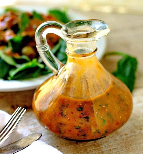 Tomato Basil Dressing, Tomato Basil Vinaigrette Dressing, Tomato Basil Salad Dressing, Tomato Vinaigrette Dressing, Vinegrette Recipe, Basil Salad Dressing, Tomato Dressing, Tomato Basil Salad, Basil Salad