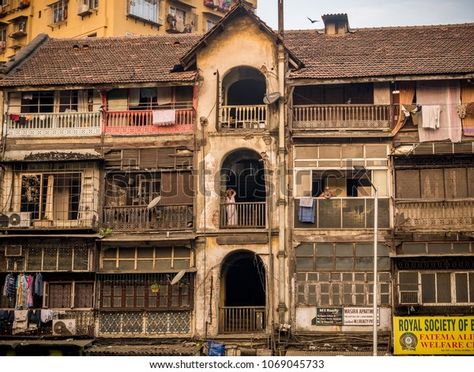 Old Mumbai, Red Light Area, Hindu New Year, Urban Housing, India Asia, Heritage House, Mumbai Maharashtra, Mumbai India, Building Exterior