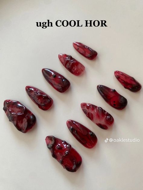 Nail Color 2023, French Tip Nails Coffin, Nails Watercolor, Color For 2023, Pearl Manicure, Nails Cow Print, Spring Nail Color, Red Horror, Horror Nails