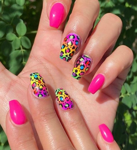 Neon Leopard Nails, 80s Nails, Cosmic Nails, Cheetah Print Nails, Neon Nail Designs, Cheetah Nails, Leopard Print Nails, Cute Nail Art Designs, Leopard Nails