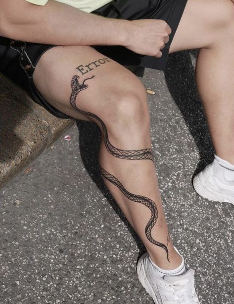 Snake Tattoo Men Leg, Full Leg Tattoo Men, Snake Leg Tattoo, Tattoo Cobra, Thigh Tattoo Men, Lower Leg Tattoos, Cobra Tattoo, Shin Tattoo, Full Leg Tattoos