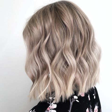 Blonde Hairstyle Ideas, Ash Blonde Short Hair, Cool Blonde Balayage, Ash Blonde Hair Balayage, Ice Blonde Hair, Blonde Hairstyle, Short Hair Images, Ash Blonde Balayage, Short Blonde Haircuts