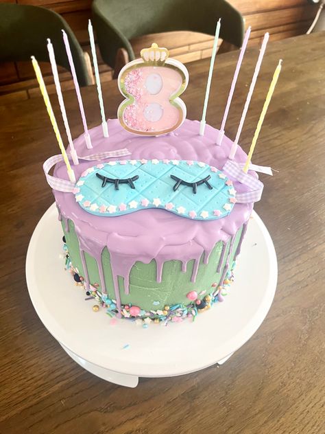 Pyjama Party Cake Ideas, Sleep Over Birthday Cake, Pamper Party Birthday Cake, Pajama Party Cake Ideas, Sleepover Party Cake, Pamper Party Cake Ideas, Spa Day Cake Girl Birthday, Slumber Party Birthday Cake, Pamper Party Cake