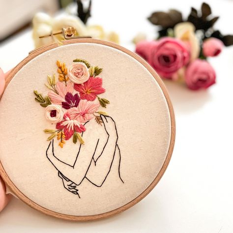 You & Me Embroidery Kit 💗 Friendship Embroidery Patterns, Valentine Embroidery Ideas, Embroidery Valentine Ideas, Valentine’s Day Embroidery, Valentines Embroidery Patterns, Friendship Embroidery, Embroidery Valentine, Hand Stitch Embroidery, Valentines Day Embroidery