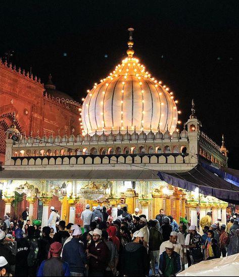 Nizamuddin Auliya Dargah, Hazrat Nizamuddin Dargah, Char Sahibzade, Char Sahibzade Pics, Nizamuddin Dargah, Nizamuddin Auliya, Islamic Places, Aala Hazrat, Khwaja Ji