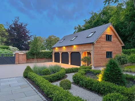 Oak Garages | Traditional Oak Garages | Gallery | Accommodation Barns Oak Frame Garage, Oak Car Port, Oak Framed Garage, Barn Workshop Ideas, Double Garage Ideas, Country Side Cottage, Farm Bungalow, American House Exterior, House Investment