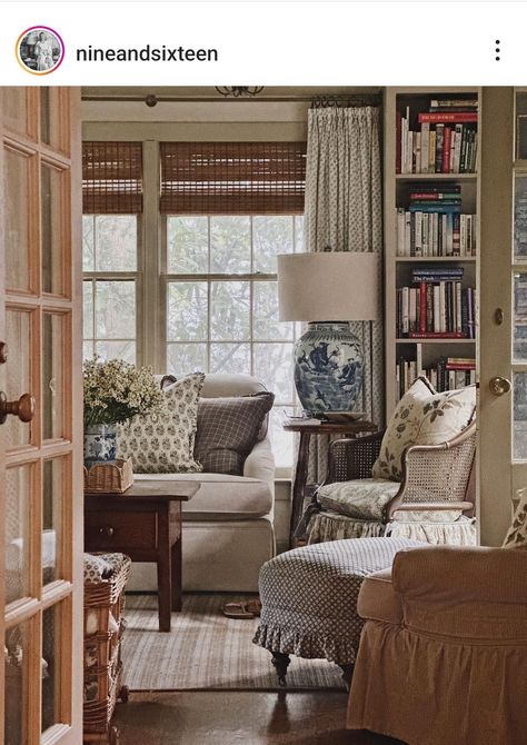 Nine And Sixteen, Tessa Foley, The Grit And Polish, Grit And Polish, Rooms Decor, Casa Country, Cottage Interiors, Cottage Living, New Living Room