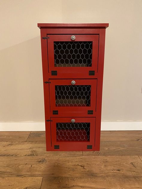 This Cabinets & Food Storage item by TheLittleWoodenBin has 142 favorites from Etsy shoppers. Ships from Bloomington, IN. Listed on Jul 24, 2024 Potato And Onion Storage, Diy Vegetable Storage, Potato And Onion Bin, Potato Bin, Kitchen Rehab, Produce Bin, Farmhouse Addition, Onion Storage, Potato Storage