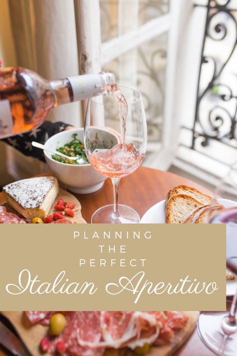 Italian Aperitivo - Everything You Need to Know. This article will not only cover the differences between an aperitivo and an apericena, but also the history of the aperitivo, the best aperitivo cocktails, foods, and how to create your very own aperitivo evening at home! #datenight #athomedatenight #aperitivo #italianaperitivo #apericena #romanticmeal #datenightideas Italian Apertivo Party, Appertivo Italian, Appertivo Party, Aperitivo Snacks, Apertivo Italiano, Italian Apertivo Bar, Appertivo Food, Aperitivo Recipes, Italian Apperativo