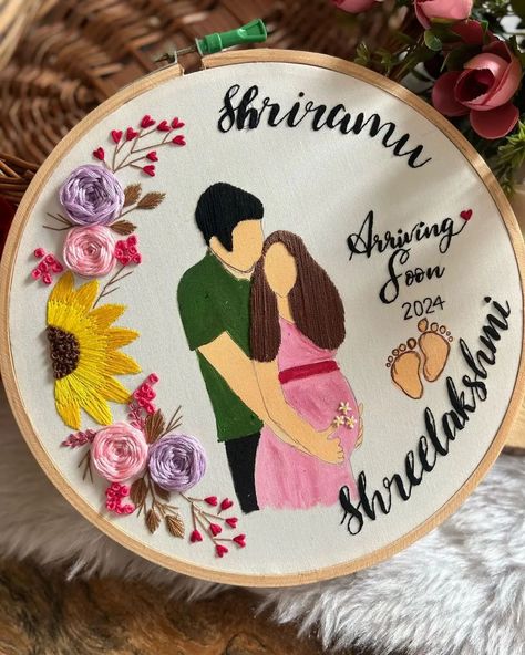 Best Gift ideas 💡 like baby shower theme based handmade embroidery hoop 💖 . . Memory keeping hoops ❄️💖 Dm for direct order 🎁 . . . Baby Hoop Embroidery, Baby Shower Embroidery Hoop, Embroidery Hoop Designs, Baby Embroidery Hoop, Embroidery Hoop Art Diy, Frame Work, Simple Hand Embroidery Patterns, Baby Shower Invitation Cards, Diy Embroidery Designs