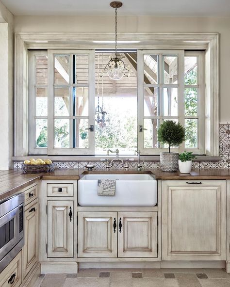 Farmhouse Patio Ideas, Farmhouse Patio Decor, Window Over Kitchen Sink, Instagram Drinks, Kitchen Pass Through, Window Over Sink, Kitchen Sink Window, Patio Windows, Farmhouse Patio