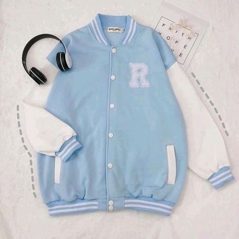 Stylish Hoodies, Kawaii Fashion Outfits, Tomboy Style Outfits, Tomboy Fashion, Kpop Fashion Outfits, Girls Fashion Clothes, Kawaii Clothes, Teenage Fashion Outfits, Korean Outfits