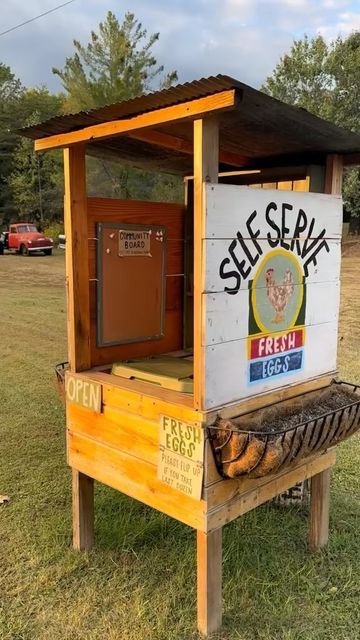 Chicken Stand Ideas, Homemade Farm Stand, Chicken Egg Stand Ideas, Self Service Farm Stand, Roadside Egg Stand Diy Cooler, Small Farm Stand Ideas, Diy Farm Stand How To Build, Egg Farm Stand, Egg Farmstand