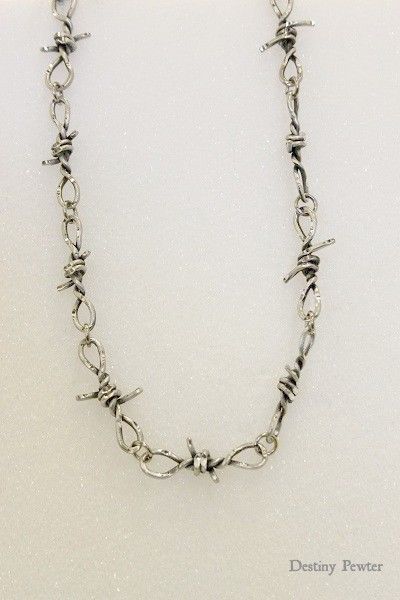 http://www.ebay.com/itm/Pewter-Silver-Handmade-Diamond-Cut-Barbed-Wire-Chain-Jewelry-Necklace-/281301977344?&_trksid=p2056016.m2518.l4276 Barbed Wire Jewelry, Necklace Inspiration, Copper Bracelets, Jewelry Chains, Country Jewelry, Trendy Jewerly, Best Friend Jewelry, Necklace Ideas, Sterling Necklaces