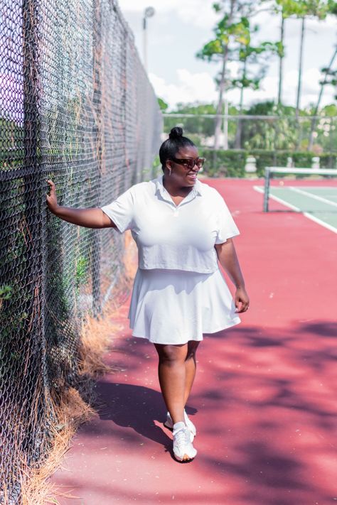 Plus Size Tennis Outfit, Collared Top Outfit, Plus Size Tennis Skirt Outfit, Tennis Outfit Women Athletic Wear, Plus Size Tennis Skirt, Plus Size Active Wear, White Tennis Skirt Outfit, Mens Golf Fashion, Casual Plus Size Outfits