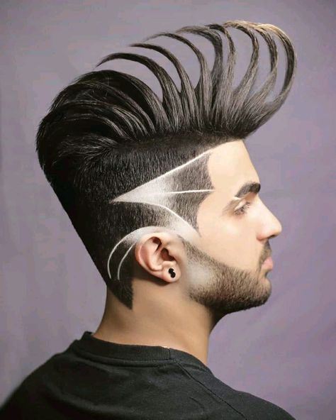 Shaved Hair Designs, Mens Hairstyles Thick Hair, Men Hair Color, Haircut Designs, Cool Hairstyles For Men, Anime Hair, New Haircuts, Artistic Hair, Pompadour