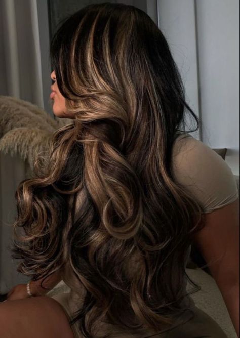 honey blonde and chocolate brown Wavy Hair, Black Hair, A Woman, Highlights, Blonde, Hairstyles, Angel, Hair, Black